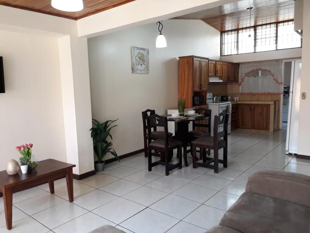 Kubo Apartment Alajuela Exterior photo